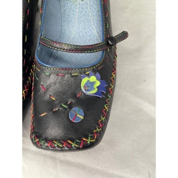 Indigo by Clarks unbuckle heal great condition size 8.5M pre-owned strap 2" heel - Picture 7 of 10